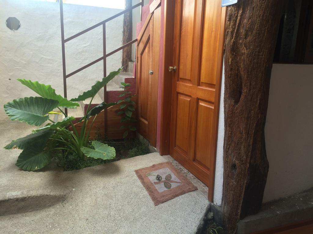 Galapagos Best Hostel Puerto Ayora  Zewnętrze zdjęcie