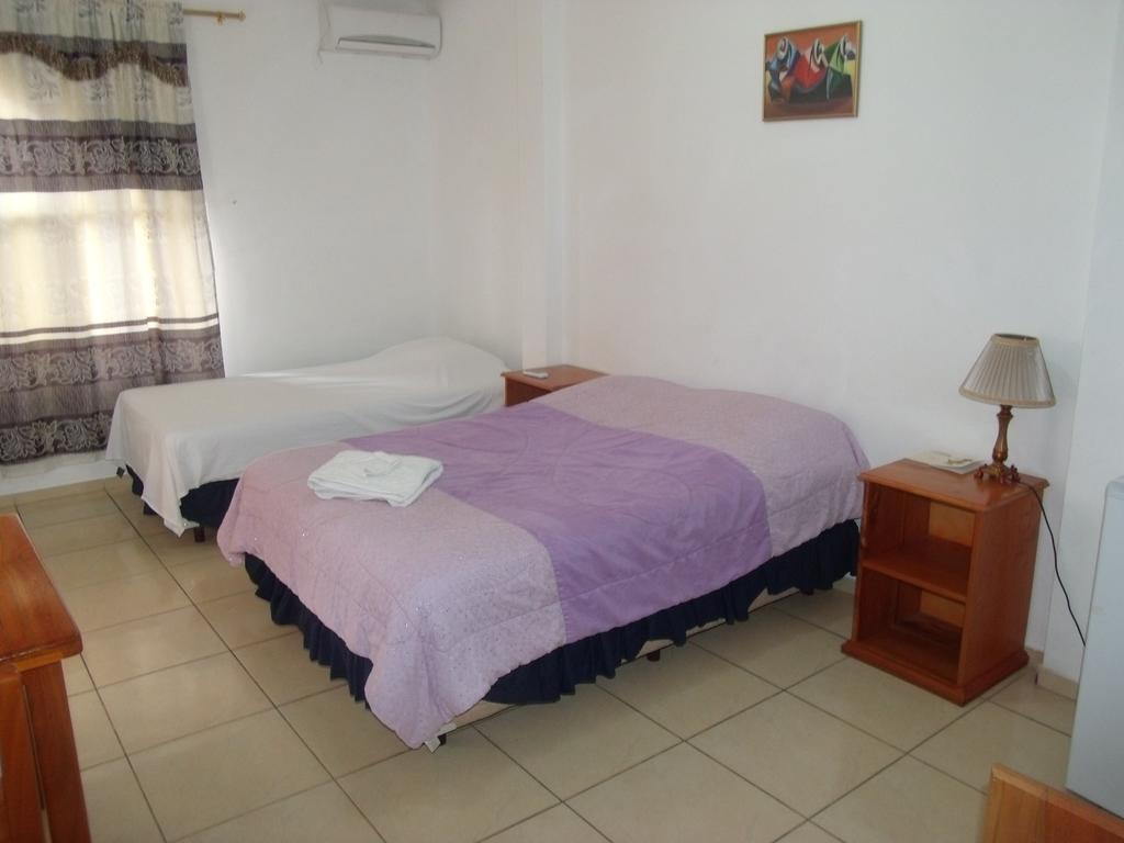 Galapagos Best Hostel Puerto Ayora  Zewnętrze zdjęcie