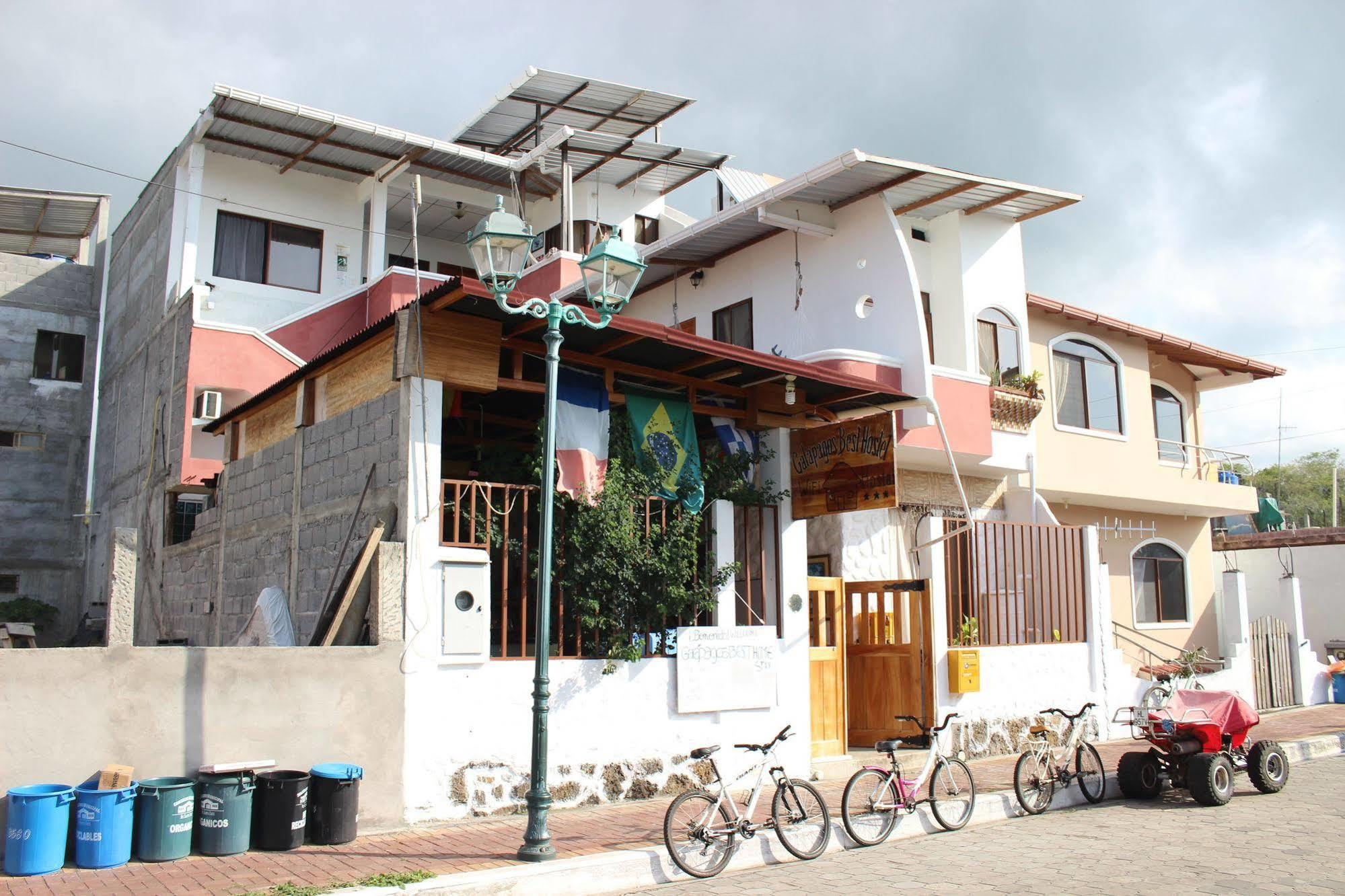 Galapagos Best Hostel Puerto Ayora  Zewnętrze zdjęcie